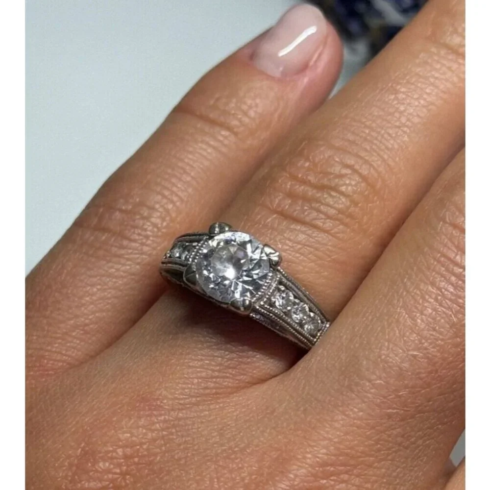 925 STERLING SILVER CZ RING SIZE 6